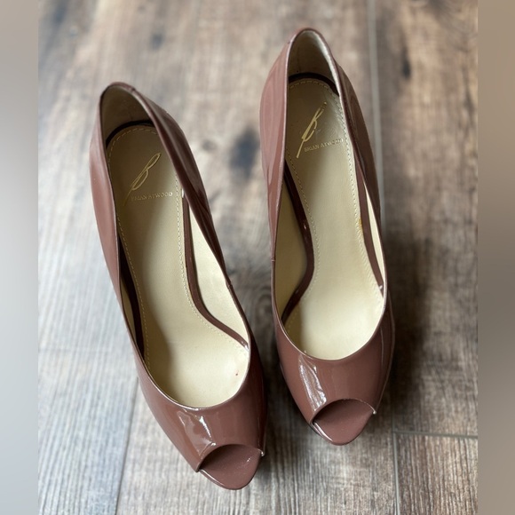 Brian Atwood Patent Leather Peep-Toe Stiletto Wine/Brown Women's Size 8.5 - Picture 5 of 12